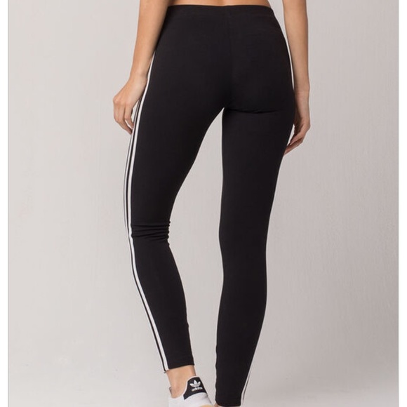 NWT adidas Originals Women's 3-Stripes Leggings - Picture 4 of 8